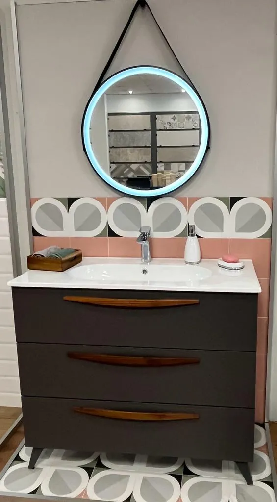 Mueble de baño suspendido con espejo redondo retroiluminado